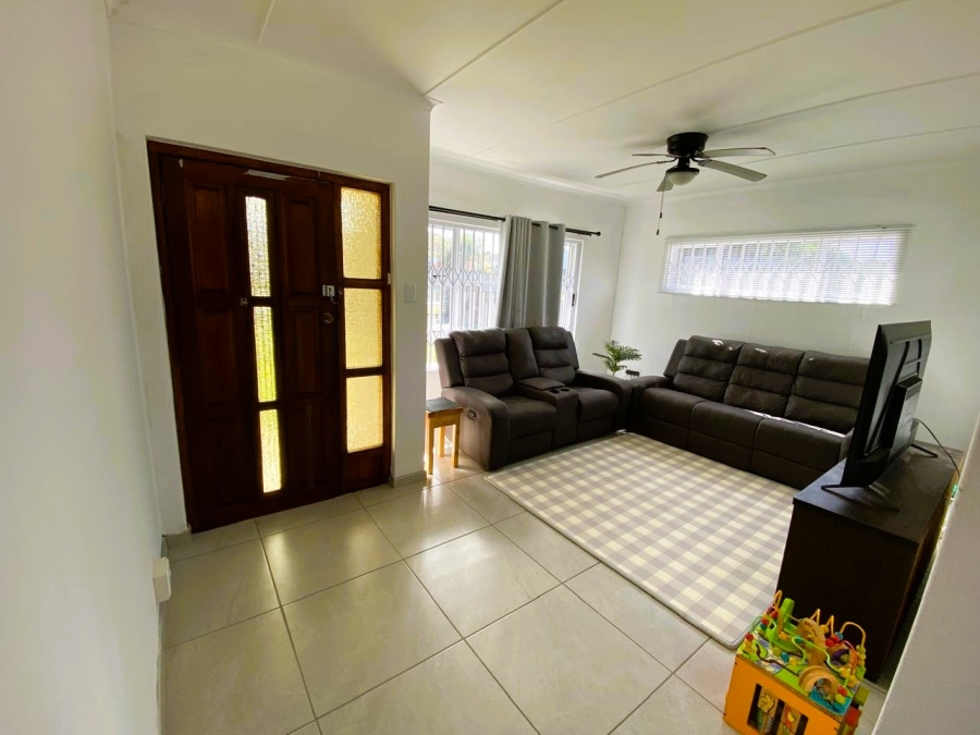 3 Bedroom Property for Sale in Gonubie Eastern Cape